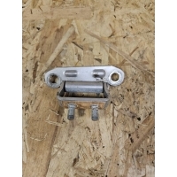 Петля двери багажника Toyota Land Cruiser 100 2001 6881095J02