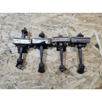 Ограничитель двери Toyota Land Cruiser 100 2001 6862060050