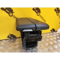 Подлокотник Mercedes Benz GLS X166 2018 а1666804303, 0009062235, 000 906 22 35, A0009062235
