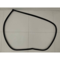 Уплотнитель проема двери передней правой Toyota Corolla E120 2001-2007 678611A020