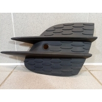 Решетка в бампер правая Mercedes-Benz E-Class W213 A2138859004