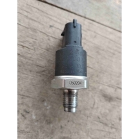 Датчик давления топлива Renault Laguna 1 2000 0281002405
