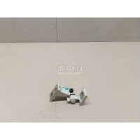 Петля двери VAG A5/S5 [8F] Cabrio (2010 - 2016) 8K0831401P