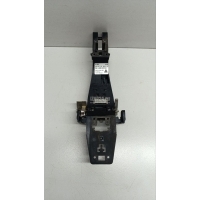 Кронштейн ручки Land Rover Discovery IV (2009 - 2016) LR018297