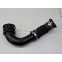 Патрубок интеркулера Land Rover Range Rover Evoque (2011 - 2018) LR072142