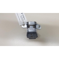 Петля двери задней левой нижняя Mazda CX 5 (2012 - 2017) KD5373240A