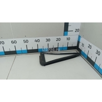 Уплотнитель форточки левой Mazda CX 5 (2012 - 2017) KD5373651G