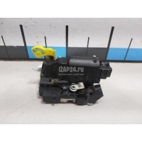 Замок двери задней правой Renault Duster 2012 825029501R