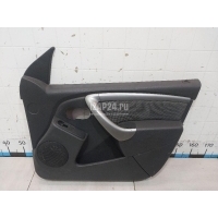 Обшивка двери передней правой Renault Duster 2012 809002040R