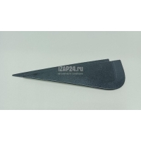 Накладка двери задней правой Renault Duster 2012 822347891R