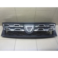 Решетка радиатора Renault Duster 2012 623100838R
