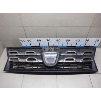 Решетка радиатора Renault Duster 2012 623100838R