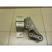 Опора двигателя правая Renault Duster 2012 112104991R