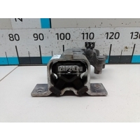 Опора двигателя правая Renault Duster 2012 112102235R