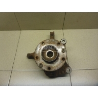 Кулак поворотный передний правый Renault Duster 2012 8200881829