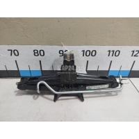 Домкрат Renault Duster 2012 995500013R