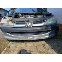 Бампер передняя peugeot 206 ezr 2003 год