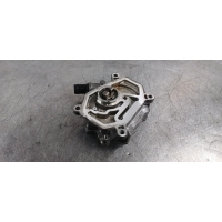 Насос вакуумный Mercedes-Benz GLA X156 2015 A2701800901, A2702300165, A2702300365, A2701801001, A2701800901