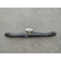 Балка под КПП Porsche Cayenne 958 2013 7L0399227B, 7L0399227, 7L6399649D