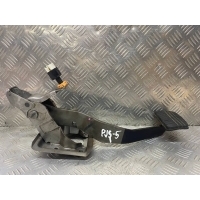 Педаль тормоза Mitsubishi Pajero Sport II (2008-2017) Внедорожник 2011 4620A015