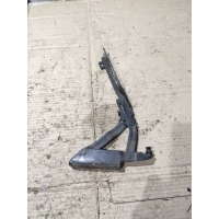 Петля капота правая Volkswagen Jetta 5 2008 1K0823302C