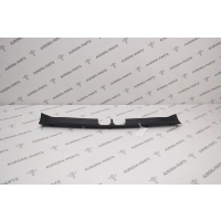 Накладка двери багажника верхняя Land Rover Range Rover Sport L494 2013 LR055898