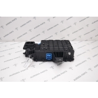 Преобразователь напряжения Land Rover Range Rover Sport L494 2013 LR135617