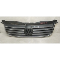 Решетка радиатора Volkswagen Passat B5 2002