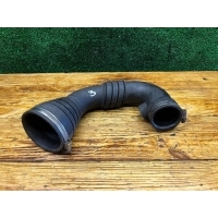 Патрубок турбины 1999 8D0129615A