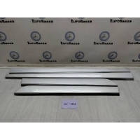 Молдинг двери Mercedes W164 Mercedes W164 ML 2005-2011 A1646905162
