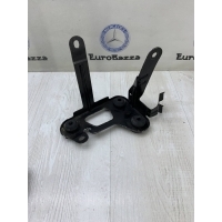 Нижняя часть кронштейна блока ABS Mercedes W164 Mercedes W164 ML 2005-2011 A1644310140