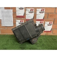 Корпус воздушного фильтра Land Rover Discovery 3 4619685911