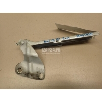 Петля капота правая VAG Q3 (8U) (2012 - 2018) 8U0823302
