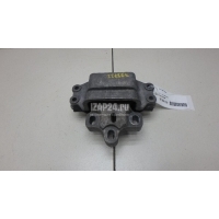 Опора КПП левая VAG Q3 (8U) (2012 - 2018) 8J0199555K