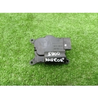 Моторчик заслонки печки Volkswagen Amarok (2H) 2010 - 2016 2013 52411483R06,