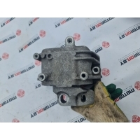 Подушка крепления двигателя Volkswagen Passat CC 2011 1K0199262CR