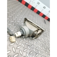 Поворотник левый Mitsubishi Space Runner 1995