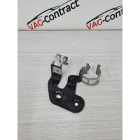 Кронштейн трубок кондиционера Volkswagen Jetta 6 2012 5C0820769B