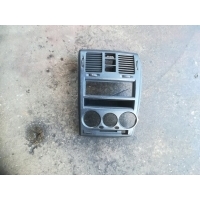 Рамка консоль центральный кабины hyundai getz 02 - 05