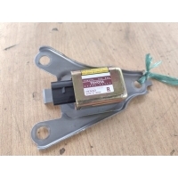 ДАТЧИК УДАРА TOYOTA CELSIOR UCF31 89860-50090