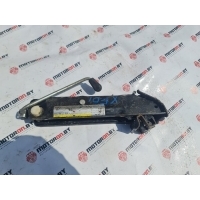 Домкрат Volkswagen Passat 2013 3C0011031B