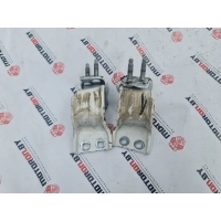 Петля крышки багажника Volkswagen Passat 2013 3C9827302D