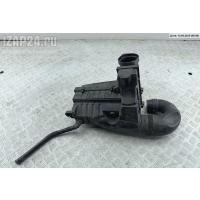 Корпус воздушного фильтра Volkswagen Passat B6 2008