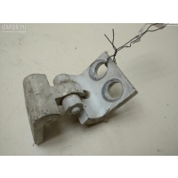 Петля двери передней правой Volkswagen Transporter T4 1996 701831401c