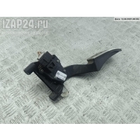 Педаль газа Opel Zafira B (2004-2014) 2005 13125115