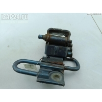 Петля двери передней левой Audi A6 C5 (1997-2005) 2000 4B0831411B