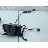 Замок двери задней левой Renault Scenic III (2009-2015) 2011 825030003R