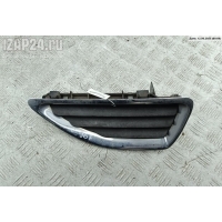 Решетка капота Renault Megane I (1995-2003) 2002 7700428964