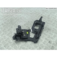 Кронштейн бампера заднего Прав. Renault Kaptur 2016 852220257R