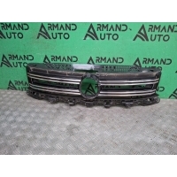решетка радиатора Volkswagen Tiguan 1 2011-2016 5N0853651J, 5N0853653E, 2